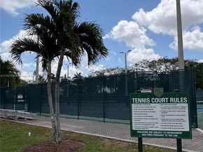 10730 NW 66th St 512, Doral FL 33178
