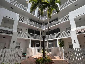 10730 NW 66th St