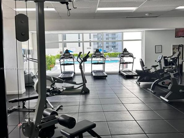 5601 Collins Ave 923, Miami Beach FL 33140