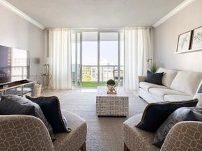 5601 Collins Ave 923, Miami Beach FL 33140