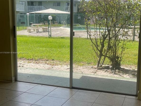 4200 NW 3rd Ct 134, Plantation FL 33317