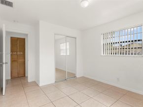 4120 SW 19th St, West Park FL 33023