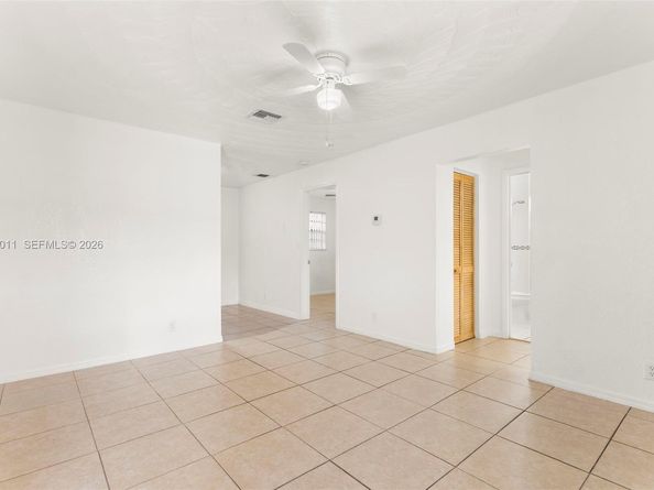 4120 SW 19th St, West Park FL 33023