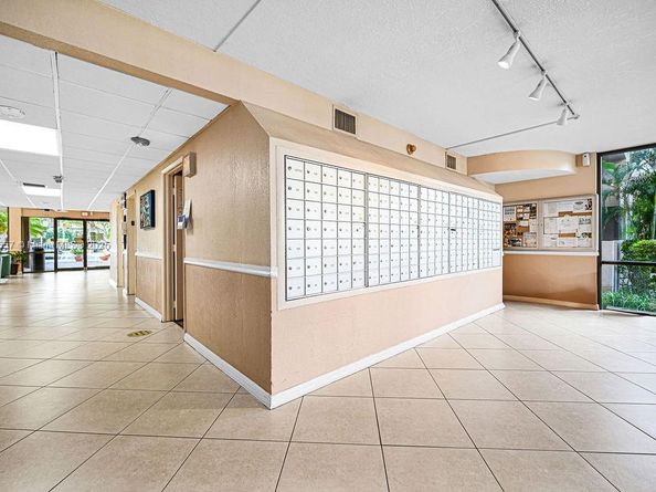777 S Federal Hwy RP405, Pompano Beach FL 33062