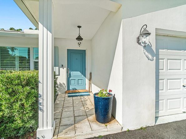 3285 Churchill Drive, Boynton Beach FL 33435
