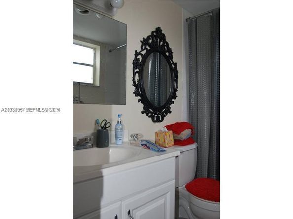 4528 SW 54th St 304B, Dania Beach FL 33314