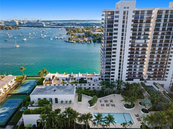 1000 Venetian Way 1006, Miami FL 33139