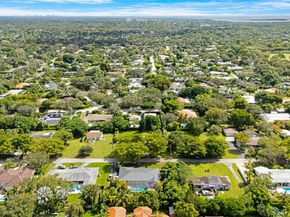 14590 SW 81st Ave, Palmetto Bay FL 33158