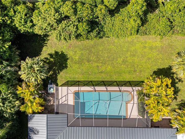 14590 SW 81st Ave, Palmetto Bay FL 33158