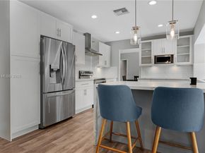 14590 SW 81st Ave, Palmetto Bay FL 33158