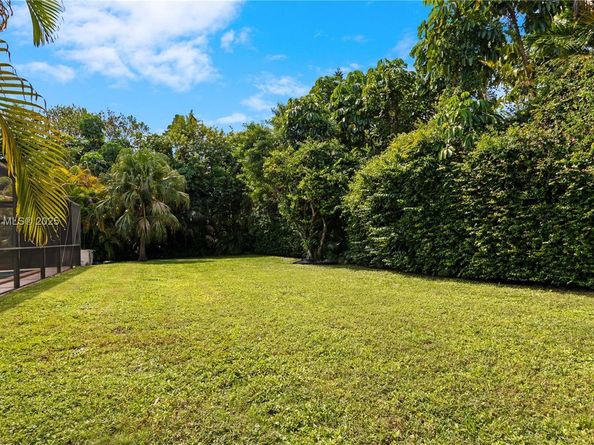 14590 SW 81st Ave, Palmetto Bay FL 33158