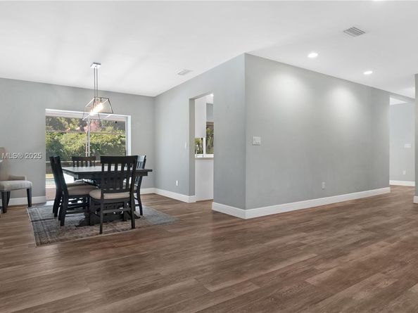 14590 SW 81st Ave, Palmetto Bay FL 33158