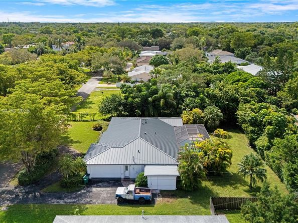 14590 SW 81st Ave, Palmetto Bay FL 33158