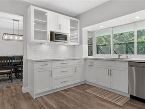 14590 SW 81st Ave, Palmetto Bay FL 33158