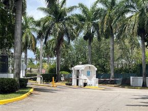 494 NW 165th St Rd C601, Miami FL 33169