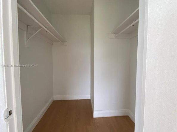 494 NW 165th St Rd C601, Miami FL 33169