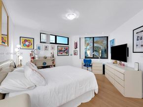 279 N Hibiscus Dr, Miami Beach FL 33139