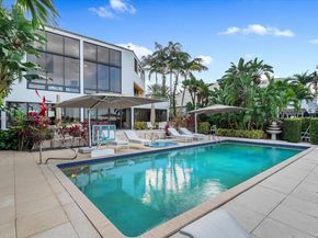 279 N Hibiscus Dr, Miami Beach FL 33139