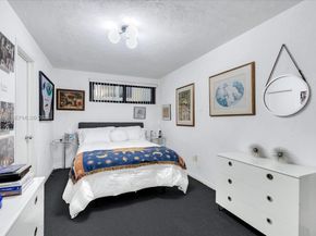 279 N Hibiscus Dr, Miami Beach FL 33139