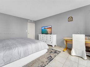 17720 N Bay Road 802, Sunny Isles Beach FL 33160