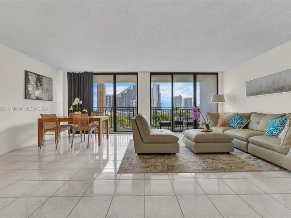 17720 N Bay Road 802, Sunny Isles Beach FL 33160