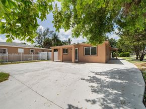 801 NW 109th St, Miami FL 33168