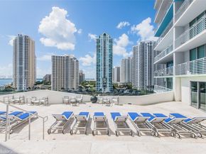 335 S Biscayne Blvd 3005, Miami FL 33131