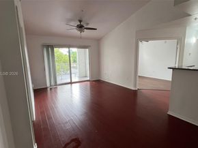 711 SW 111th Way 301, Pembroke Pines FL 33025