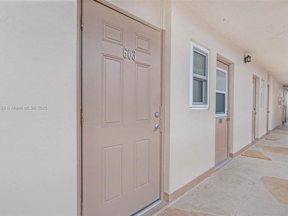 609 NE 14th Ave 603, Hallandale Beach FL 33009