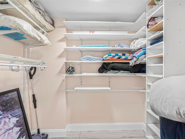 609 NE 14th Ave 603, Hallandale Beach FL 33009