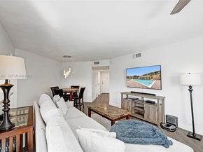 10501 W Broward Blvd 406, Plantation FL 33324