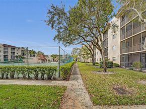 10501 W Broward Blvd 406, Plantation FL 33324