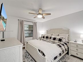 10501 W Broward Blvd 406, Plantation FL 33324