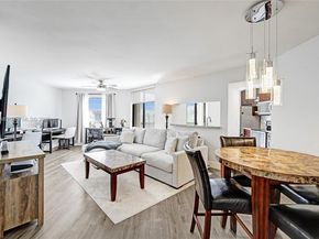 10501 W Broward Blvd 406, Plantation FL 33324