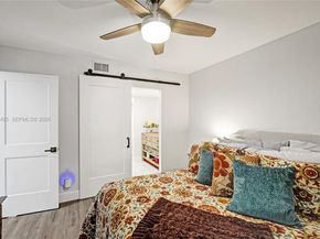 10501 W Broward Blvd 406, Plantation FL 33324