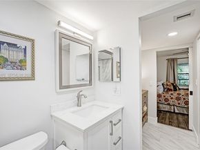 10501 W Broward Blvd 406, Plantation FL 33324