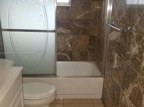 426 NE 210th Cir Ter 1012, Miami FL 33179