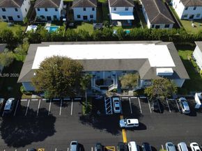 426 NE 210th Cir Ter 1012, Miami FL 33179