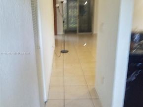 426 NE 210th Cir Ter 1012, Miami FL 33179