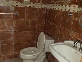 426 NE 210th Cir Ter 1012, Miami FL 33179