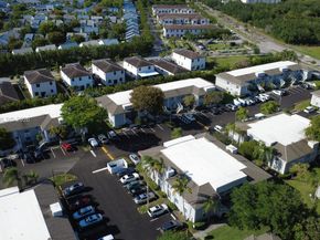 426 NE 210th Cir Ter 1012, Miami FL 33179