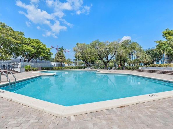 1470 NE 123rd St A603, North Miami FL 33161