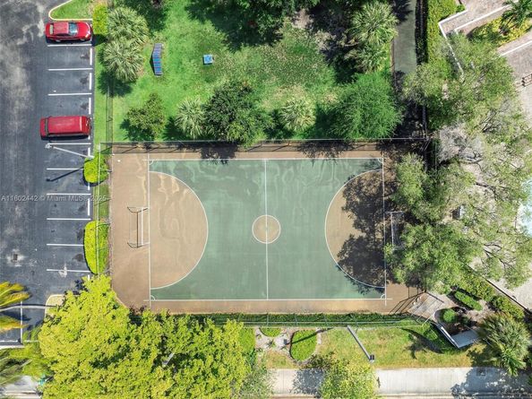 1470 NE 123rd St A603, North Miami FL 33161