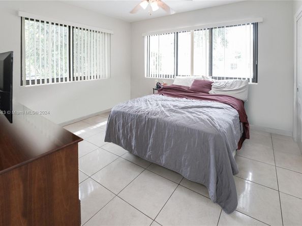 175 NW 68th St, Miami FL 33150