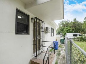 175 NW 68th St, Miami FL 33150