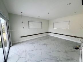 18891 NE 20th Ave, North Miami Beach FL 33179