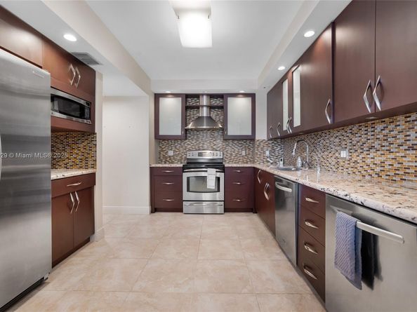 9801 Collins Ave 5S, Bal Harbour FL 33154