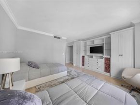 9801 Collins Ave 5S, Bal Harbour FL 33154