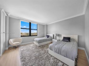 9801 Collins Ave 5S, Bal Harbour FL 33154
