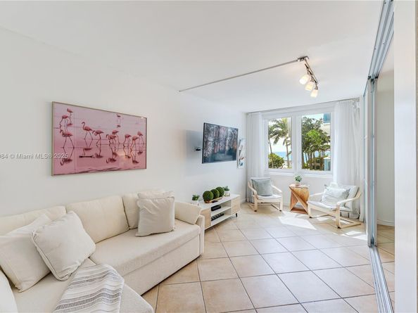 2301 Collins Ave 523, Miami Beach FL 33139